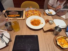 -必胜客(东岳店)