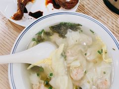 河虾肉小馄饨-君东记本帮面馆(天钥桥路店)