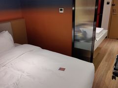 -你好酒店(兰州西关正宁路店)