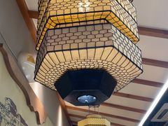 -巴渝瓦肆重庆鲜火锅(宝龙环湖店)