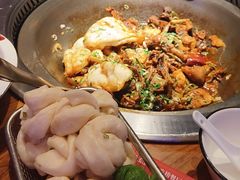 -山河屯铁锅炖(哈西站店)
