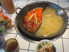 -热火朝天鲜切牛肉火锅(南强街巷店)