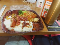 -全家便利店(莲花池东路店)