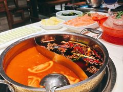 -周师兄大刀腰片火锅(解放碑总店)