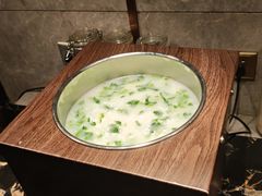 -西藏饭店·亚克·食光自助餐厅(文殊院店)