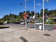 -亚龙湾中心广场