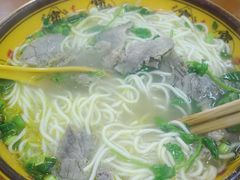-鸿福面馆(乍浦路店)