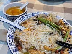 -小蛮妞家螺蛳粉(凯旋路店)