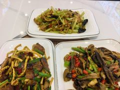 -钟记陕南菜·煎锅鱼(红专南路店)