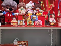 -泡泡玛特POPMART(上海环球港店)