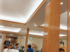 大堂-贯贯吉·清真餐厅(浙江中路店)