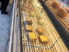 -面包新语(龙湖·西宸天街店)