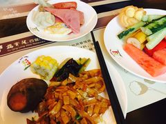 -深圳福青龙华天假日酒店