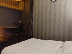 -东方之珠洗浴休闲广场(于家堡店)