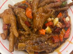 -堂瓦里·33年传统赣菜(第一街区店)