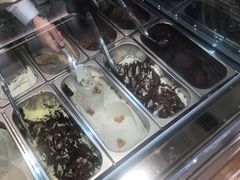 -VENCHI 闻绮(上海佛罗伦萨小镇店)