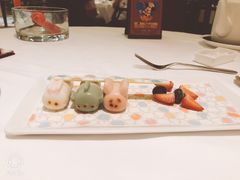 -晶荷轩(香港迪士尼乐园酒店)