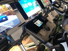 -懒人Club健身(卓越时代广场店)