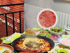 -山悦里 山野·鲜火锅(罗斯福广场店)