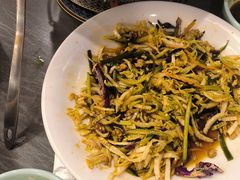 -东北范·金牌肘子·杀猪菜(美乐城店)