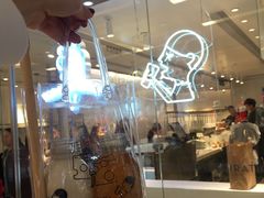 门面-喜茶(佛山岭南站店)