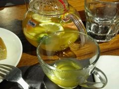 -食间牛排(湖西路店)