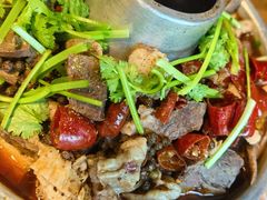 -华府九号海鲜烧烤大排档(龙域店)