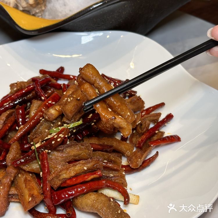 青岛！新中式国风餐厅！美的有点太超前了！