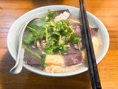 鸭血粉丝汤-金原鸭血粉丝汤·汤包·脆皮烤鸭(南京博物院店)