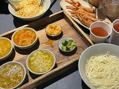 -李百蟹·江南蟹黄面(夫子庙店)