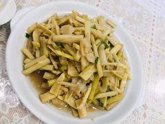 南山野笋-天乐农家鱼头王(天目湖店)