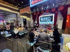 -里堂派对·独栋团建聚会小院轰趴馆(三圣乡店)