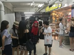 等位区-珍妮曲奇聪明小熊(尖沙咀店)