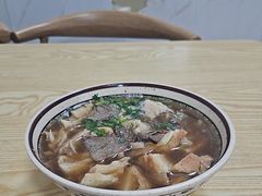 -清真·白家牛肉罩火烧老店(育才街店)