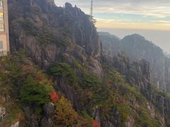 -黄山光明顶山庄