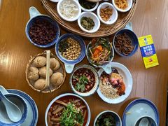 -包整·丝娃娃(一览甲秀楼风景店)