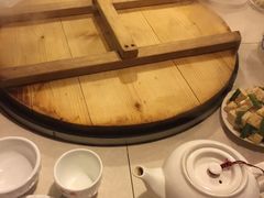 -王老六铁锅炖鱼(长春路店)