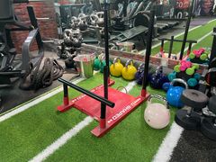 器械区-Nirvana Fitness健身工作室