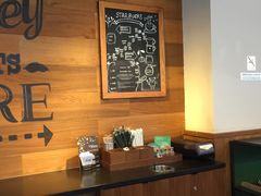 -星巴克(六合路店)