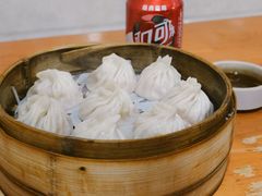 -莱莱小笼·乔艾