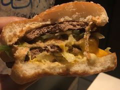 -麦当劳(中山公园龙之梦店)