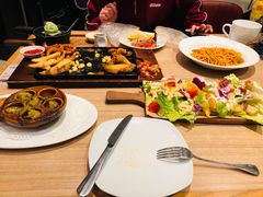 -必胜客(华南摩尔店)