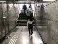 -新南门(地铁站)