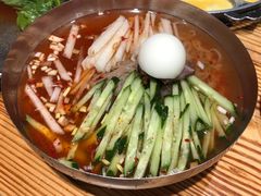 -青瓦炭韩潮烤肉(花园道店)