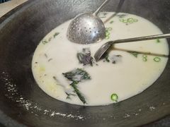 -陈大锅·岳阳鱼馆·地道岳阳菜(美食街店)