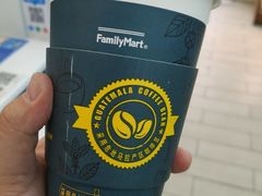 -全家便利店(东直门店)