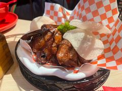 秘制脆皮乳鸽-避风塘(宝山万达店)