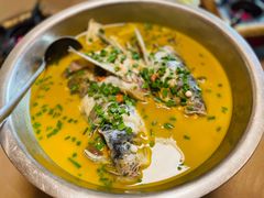 -赋石水库船头鱼红房子饭店