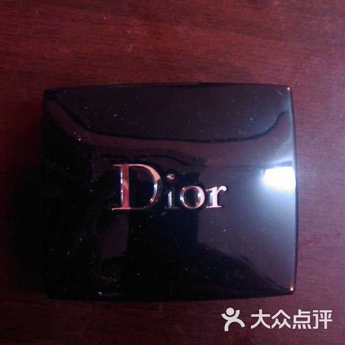 Diorcd眼影图片-郑州化妆品