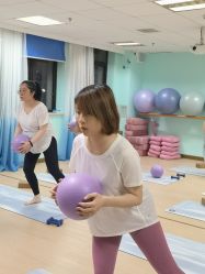 -爱尔乐美孕产瑜伽·普拉提